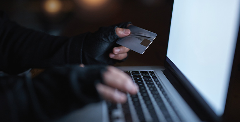Como identificar una estafa de donacion de dinero