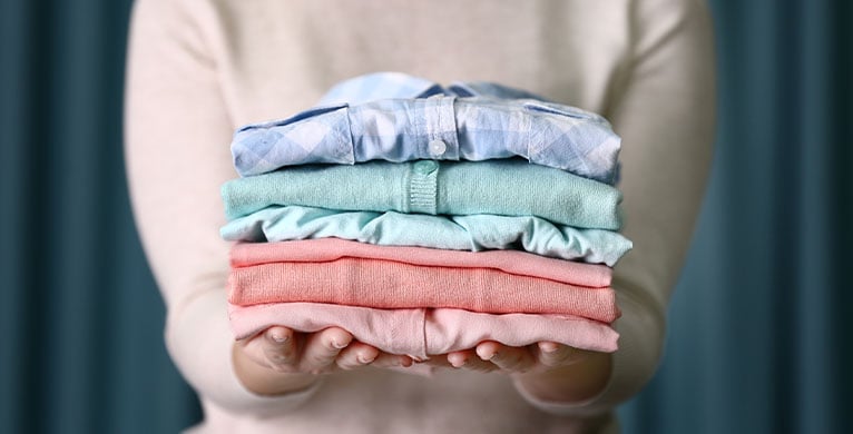 4 beneficios de comprar ropa de segunda mano